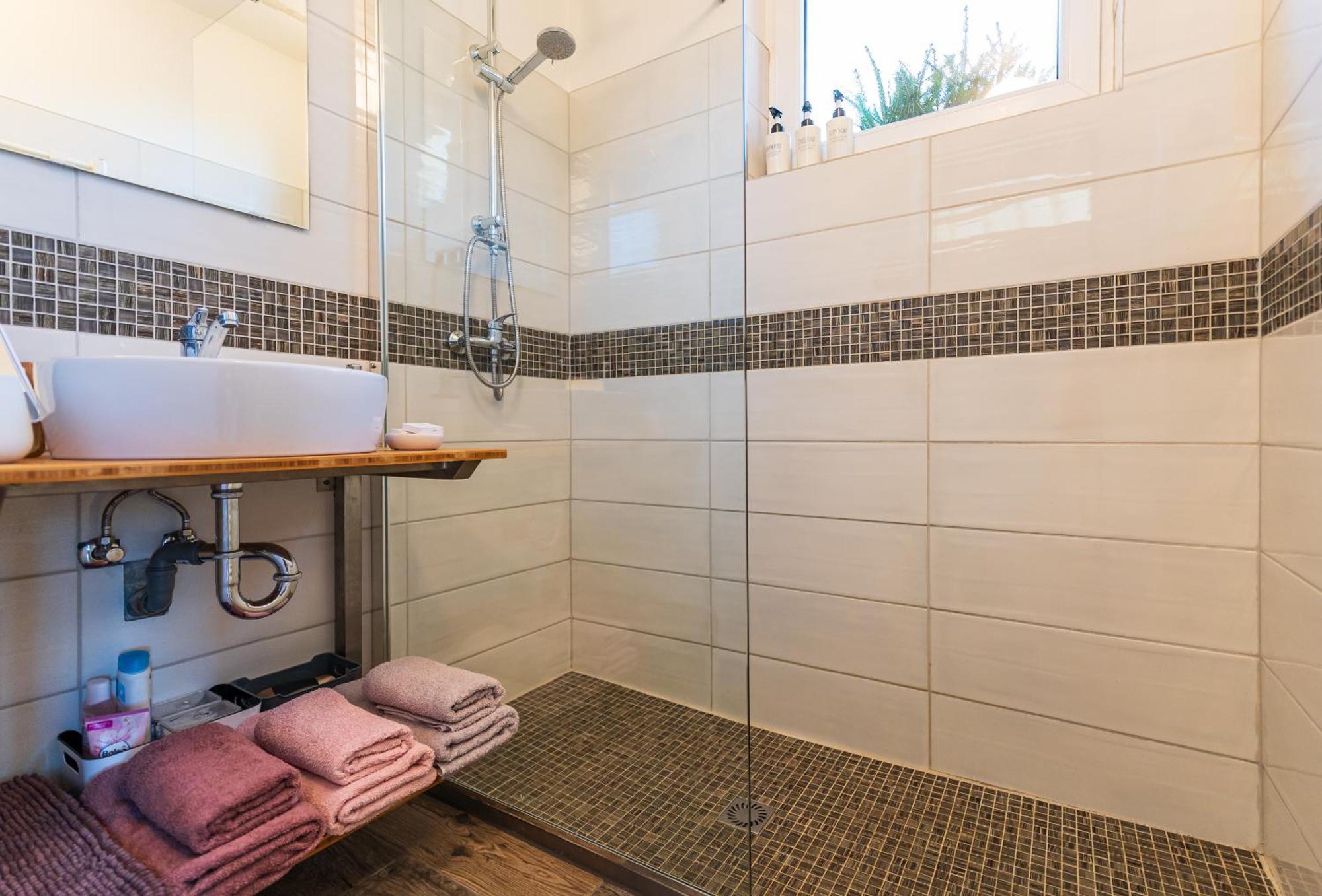 Ubytovani Na Samote - Apartman U Tesaru Komarice Exterior photo